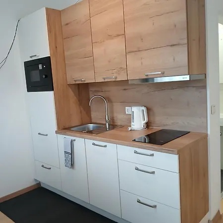 Apartment Apartment Mit 1 Schlafzimmer Im Zentrum Von Innsbruck *